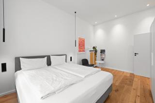 Jungfernstieg Family & Business Apartment - 8