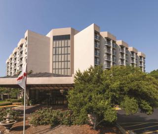 Embassy Suites Birmingham - Birmingham - 0