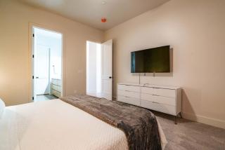 Genesis of Adventure with Private Pool and Spa - 3