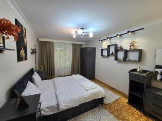 Historic Baku Home with Panoramic Sea View in Old Town - Bakoe - 4