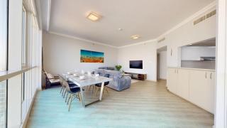 Al Bateen - Two Bedroom in JBR with City Views - 1