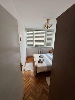 Quiet & Cozy Stay Near Center - Pristina - 9