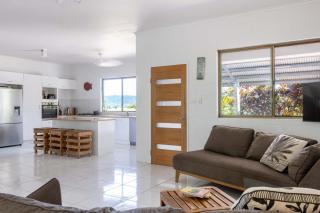 Rainforest Retreat in Bamboo - 9