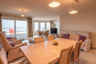 Marvelous apartment with a stunning view and garage - Oostende - 9