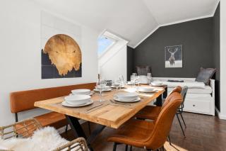 SOMERSET - 2 Whg in einem Haus, max 10 Pers, BBQ, Balkon, PS5 - Bad Berleburg - 0