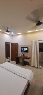 Hotel Naman Palace - Varanasi - 6
