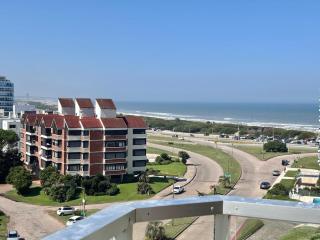 Torre Marina a pasos de Playa Brava - Punta del Este - 0
