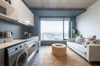 The Wex - 6th Floor Apartment with Parking - Cape Town - 0