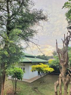 Serene Lush Holiday Home - Tangalle - 9