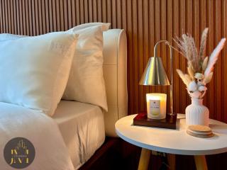 Cozy & Aesthetic 1 BR in BGC - Manila - 0