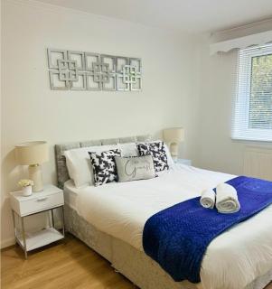 Bungalow - Sleeps 6 - Garden - Wheelchair Access - Leicester - 9