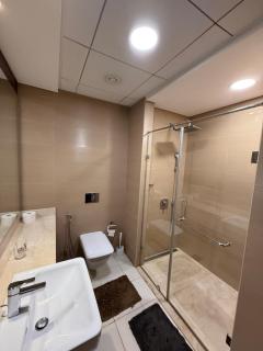 Sparkle Towers by Swarovski - Dubai Marina - High Floor - Beach Resort Sunset view - 3