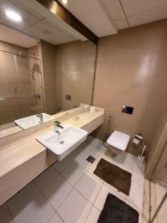 Sparkle Towers by Swarovski - Dubai Marina - High Floor - Beach Resort Sunset view - 4