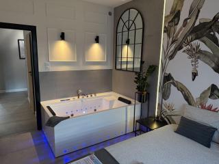 Jacuzzi Apartamenty Gdańsk - RELAX Apartments - Danzig - 0