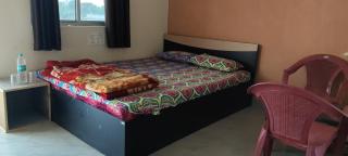 Mahima Guest House - Bodh Gaya - 2