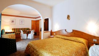 G. Hotel Des Alpes (Classic since 1912) - 9