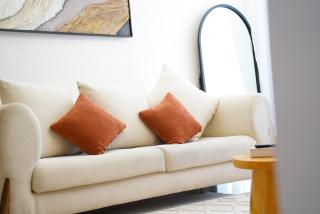 "Pendeza Homes by K&S" Heated Pool - Gym - Free Parking - 55" Smart TV & Roof Terrace City Views - Nairobi - 7