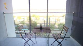 Heart of Masdar Your Luxury 1BR Oasis - Abu Dhabi - 6