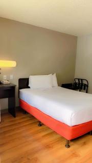 Park Inn by Radisson, Santa Rosa South - Santa Rosa - 4