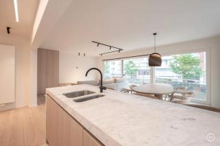 Stylish apartment in Knokke - Balcony city view & pet-friendly - 9
