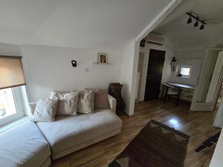 Emi Quiet & Cozy Stay - Belgrado - 8