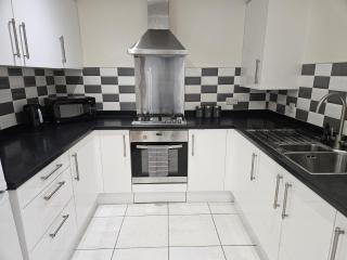 The Villas - near NEC-BHAX - 9