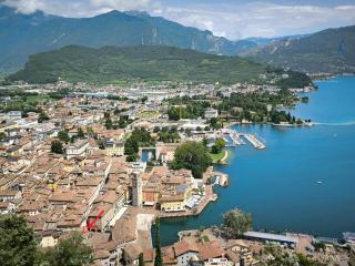 Central Lakeside Delight - Riva del Garda - 2