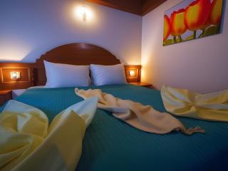 Hack Patong Beach Hotel - Patong - 2