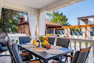 Apartments Quercus - Vir - 9