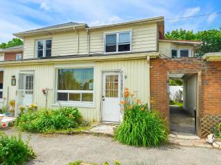 Pet Friendly 3BR Apartment - Bobcaygeon - Bobcaygeon - 6