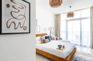 GuestReady - Elegant retreat at Damac Hills - Dubai - 2