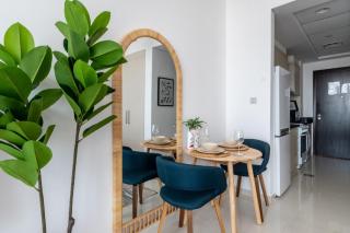 GuestReady - Elegant retreat at Damac Hills - Dubai - 9