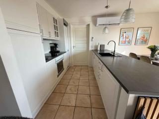 Cozy, Central House Near The Sea - Brenderup - 5
