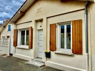 Pescad Home Maison 3 étoiles plein centre de Valras à 130m de la plage - 2