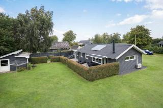 Cottage Close To The Beach, - Skovs-Højrup - 5