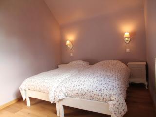 Gite with swimming pool situated in wonderful castle grounds in Gesves - Gesves - 4