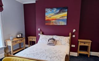 Room in Guest room - Comfortable and Spacious - Guest Room 7 - 8