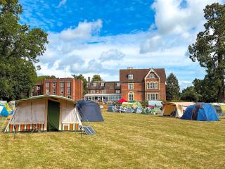 Room in Guest room - Comfortable and Spacious - Guest Room 7 - Cranleigh - 7