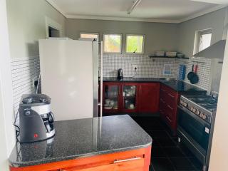 IMpangele guest house - 8