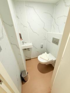 Avenue Hotel - 1