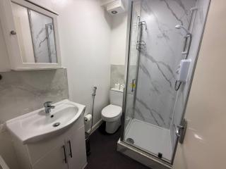 Cosy Apartments - Finchley Road - Londra - 9