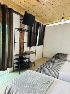 Hospedaria Paraíso das Águas Suíte independente KitBet com cozinha completa - 5