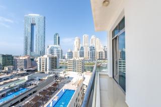 Marina View Haven - Luxurious 3-Bedroom Apartment in DEC Towers - 6