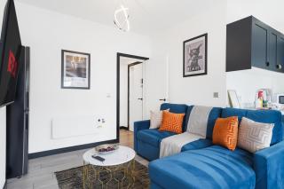 Stylish Yorkshire Gem - Sleeps 4 - Great Location - 5