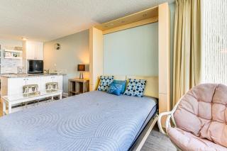 PCB Coastal Condo with On-Site Beach Access! - Panama City Beach - 6