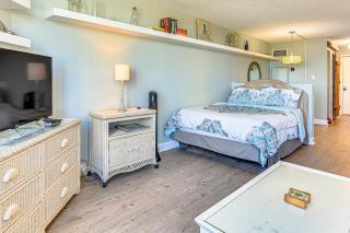 PCB Coastal Condo with On-Site Beach Access! - Panama City Beach - 4