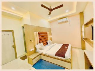 HOTEL PREMIUM MIDAS IN Near Gold Cinema - Mathura - 3