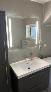 Downtown 2-bedroom apartment - Haugesund - 3