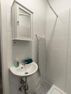 Neuwertiges Apartment mit schnellem WLAN, Glasfaser, R12 - 1