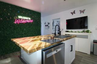 The Wilderness, Near CP & SF, W&D, Pet OK - 5
